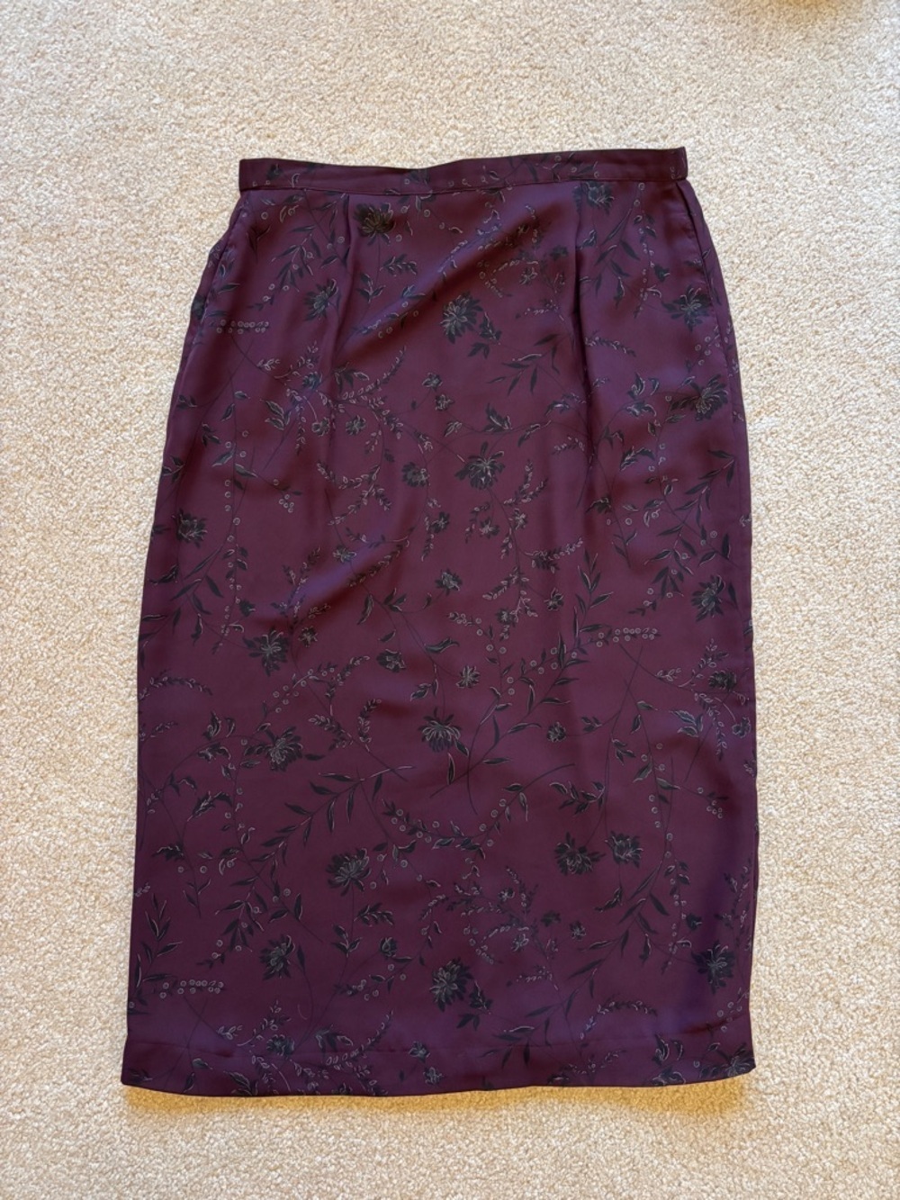 Pendleton Deep Plum Pencil Skirt with Subtle Black Floral
